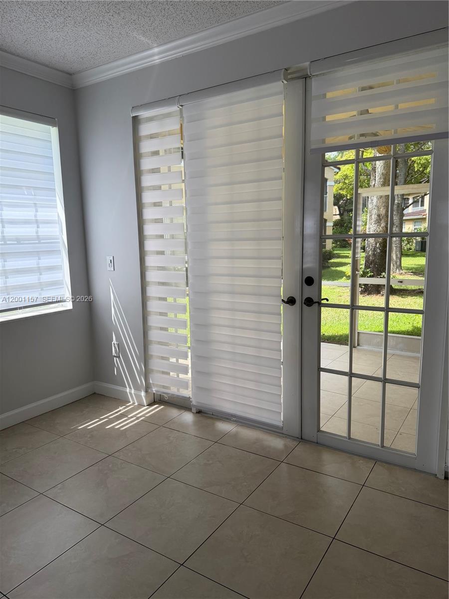 REGATTA POINTE CONDO NO T - Residential Lease