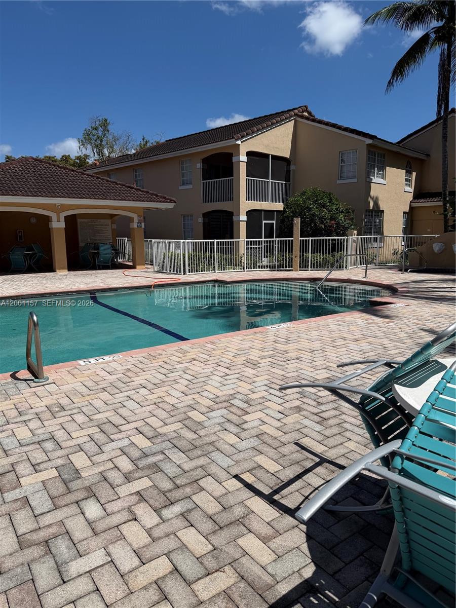 REGATTA POINTE CONDO NO T - Residential Lease