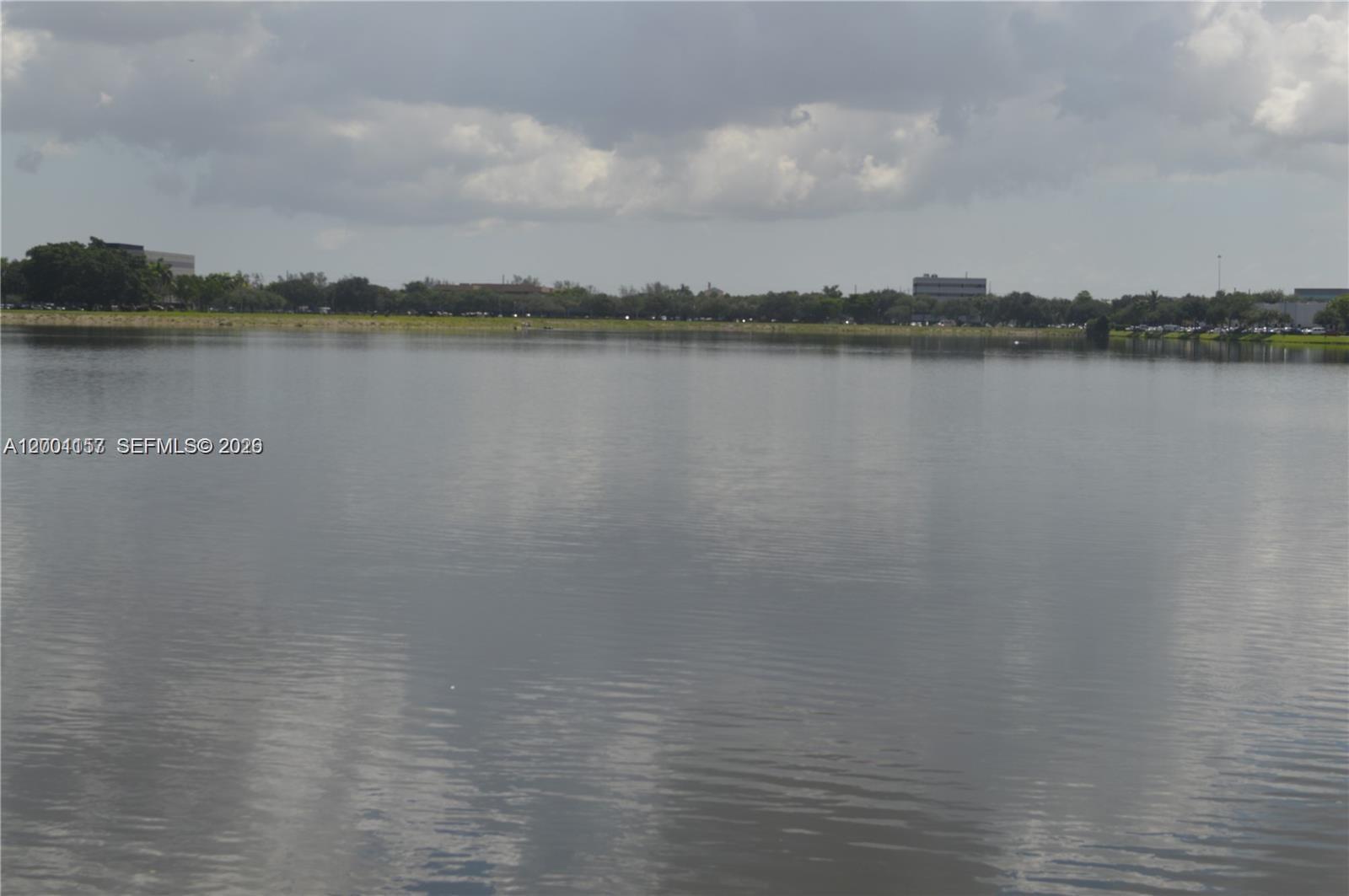 REGATTA POINTE CONDO NO T - Residential Lease