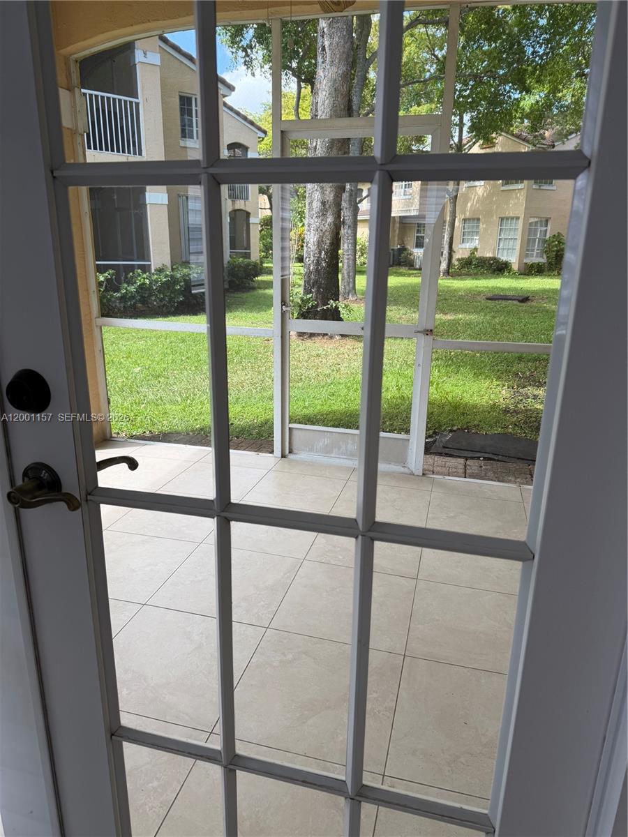 REGATTA POINTE CONDO NO T - Residential Lease