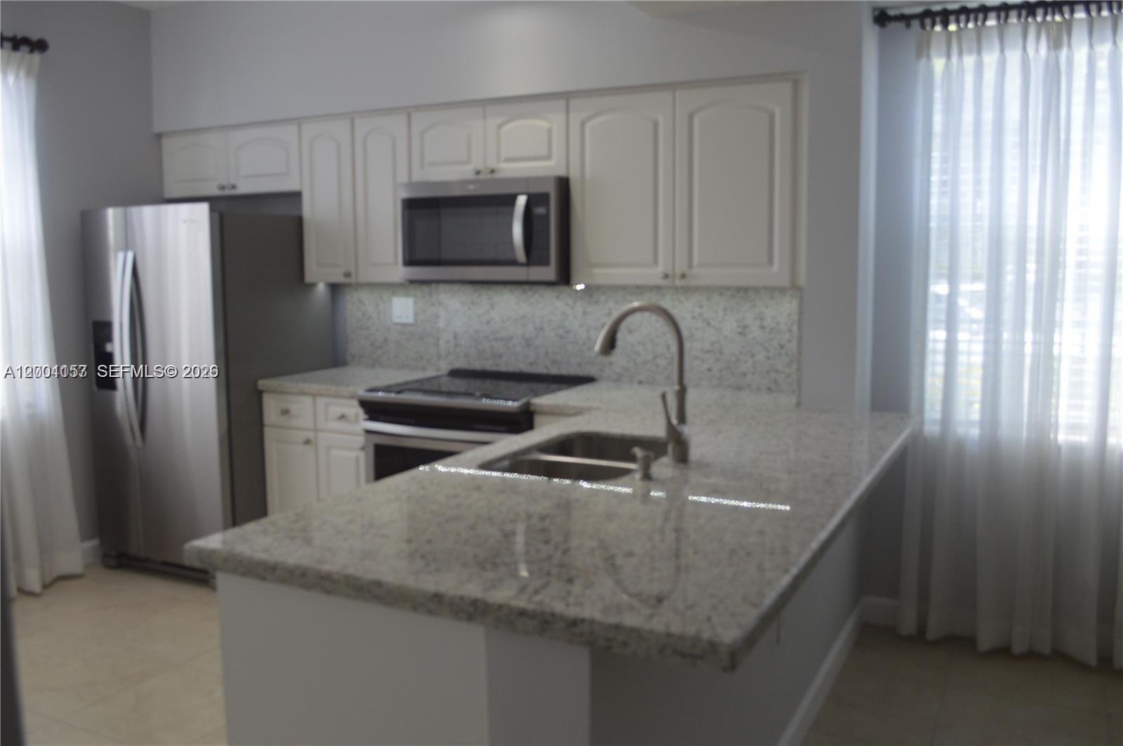 REGATTA POINTE CONDO NO T - Residential Lease