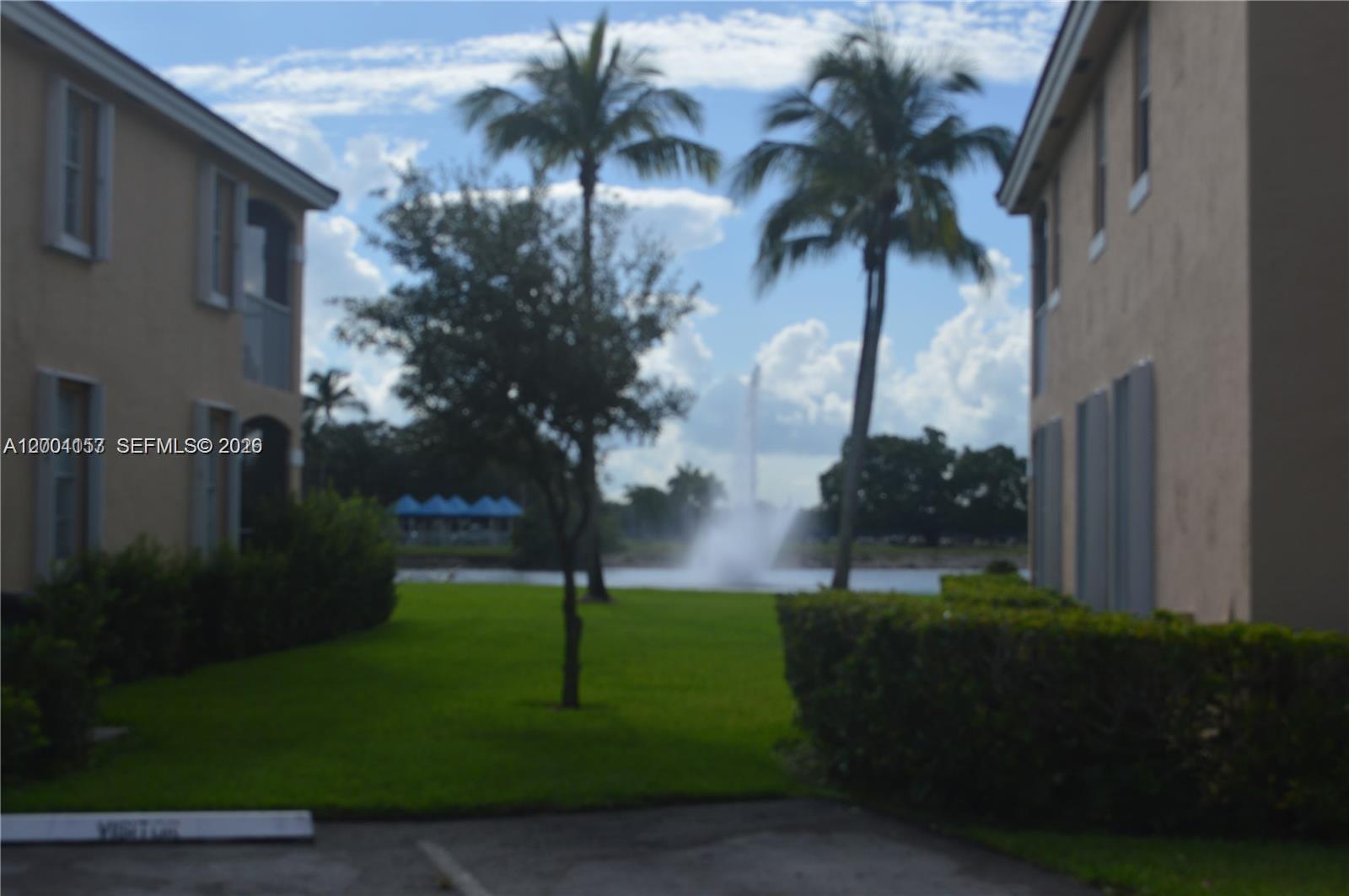 REGATTA POINTE CONDO NO T - Residential Lease