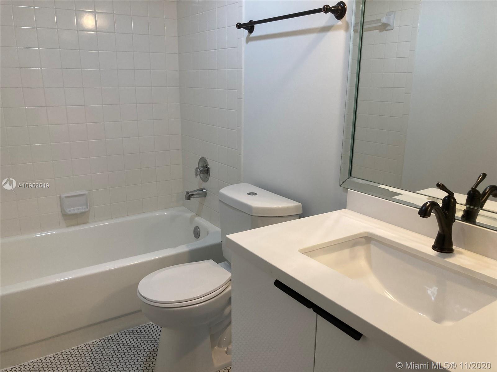 CAMBRIDGE #2 AT CENTURY V - Residential Lease