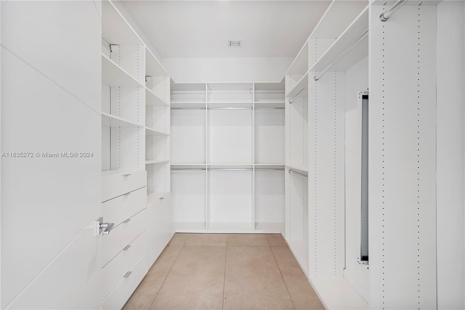 LEGACY VILLAS CONDO - Residential