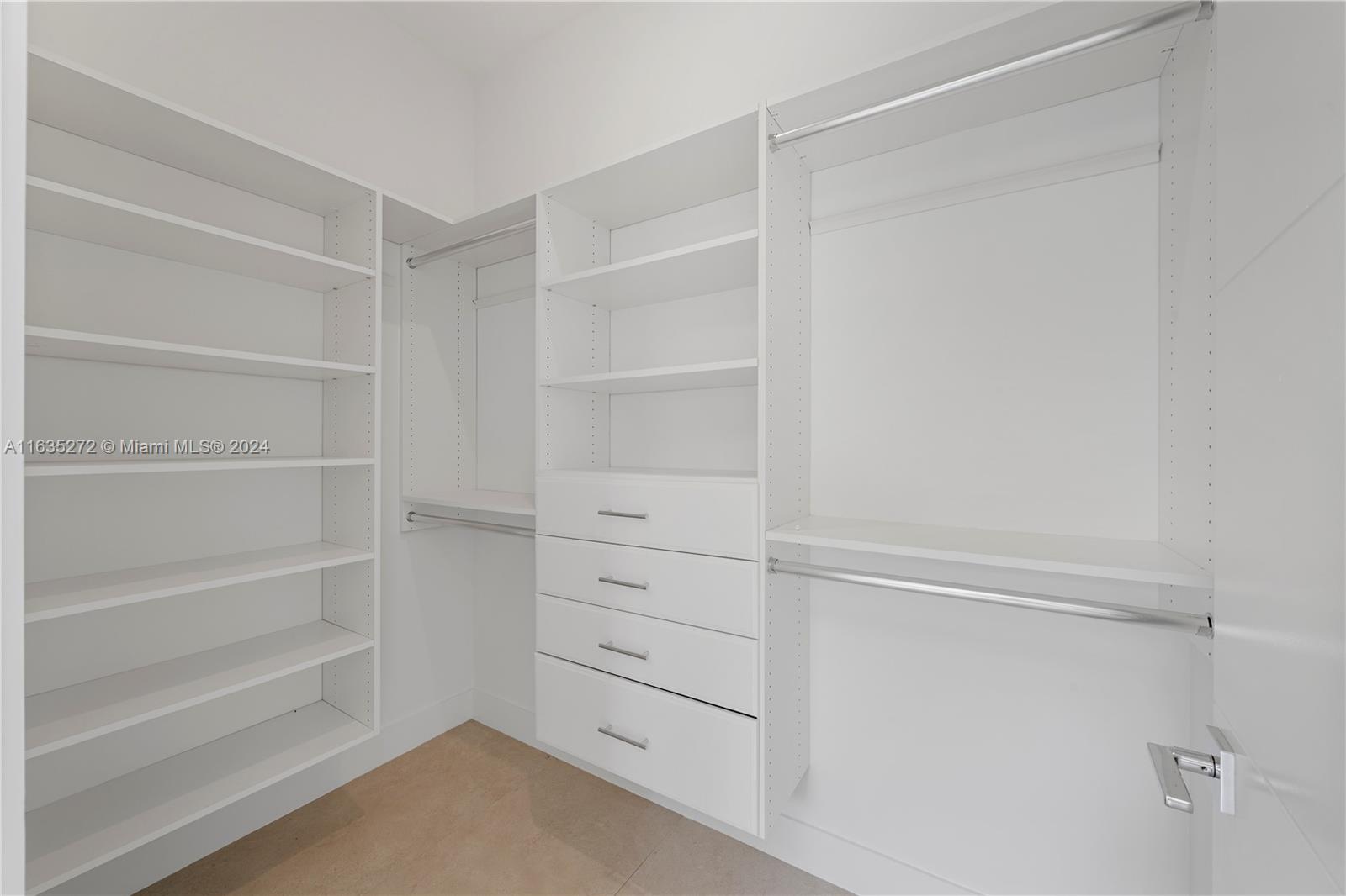 LEGACY VILLAS CONDO - Residential