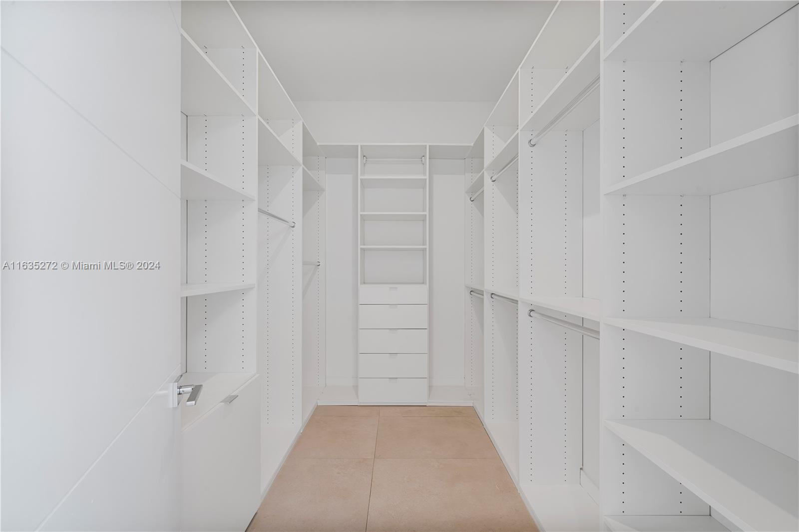 LEGACY VILLAS CONDO - Residential