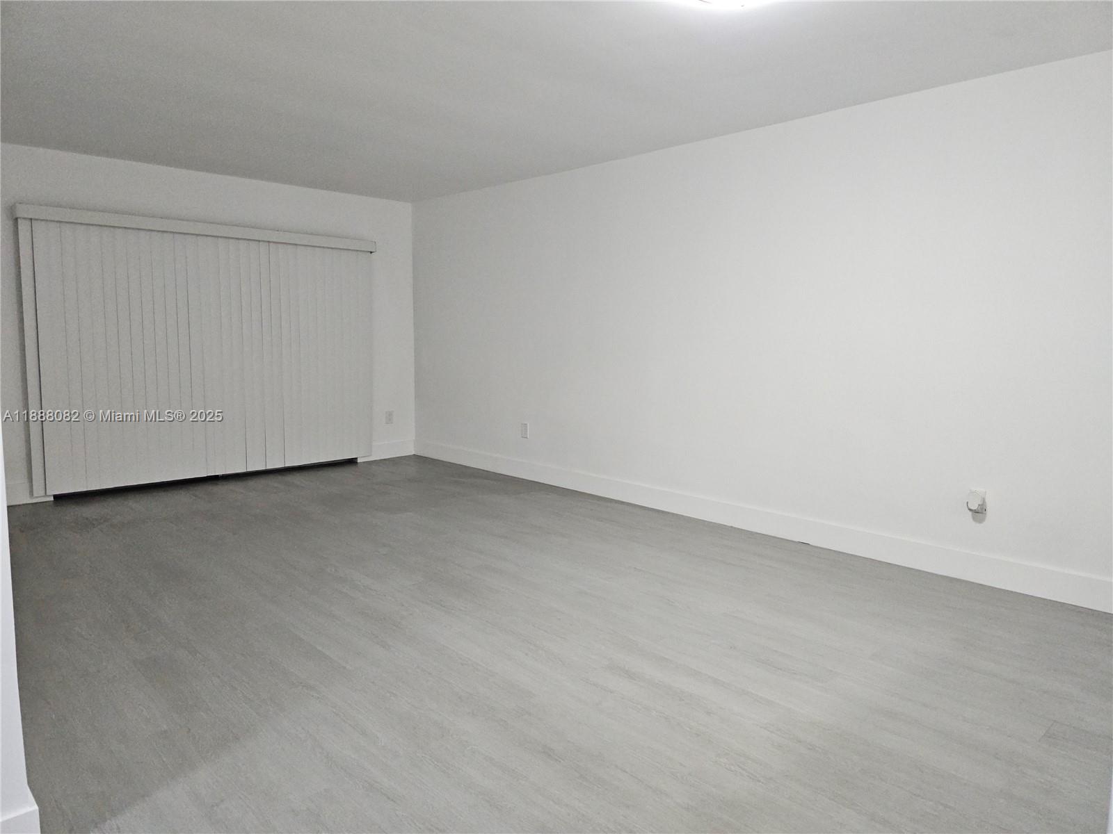 BROOKFIELD SQUARE CONDO - Residential