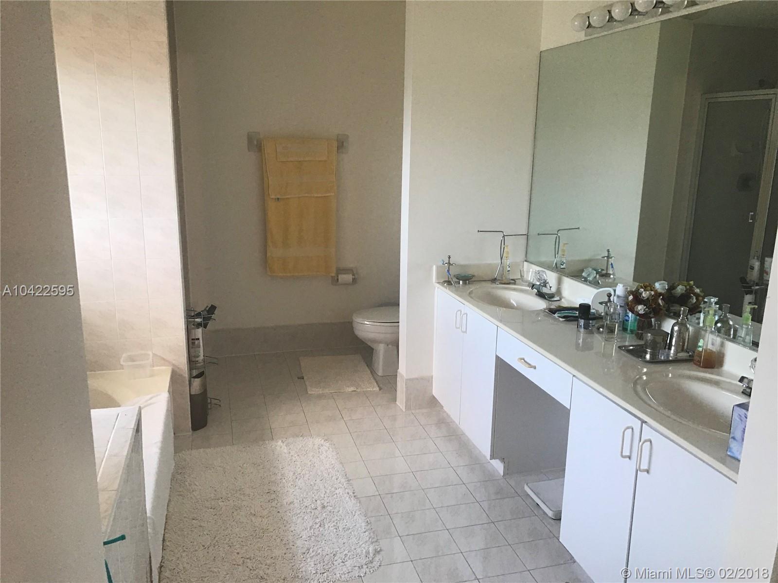 CARIBE LAKES PHASE II - Residential