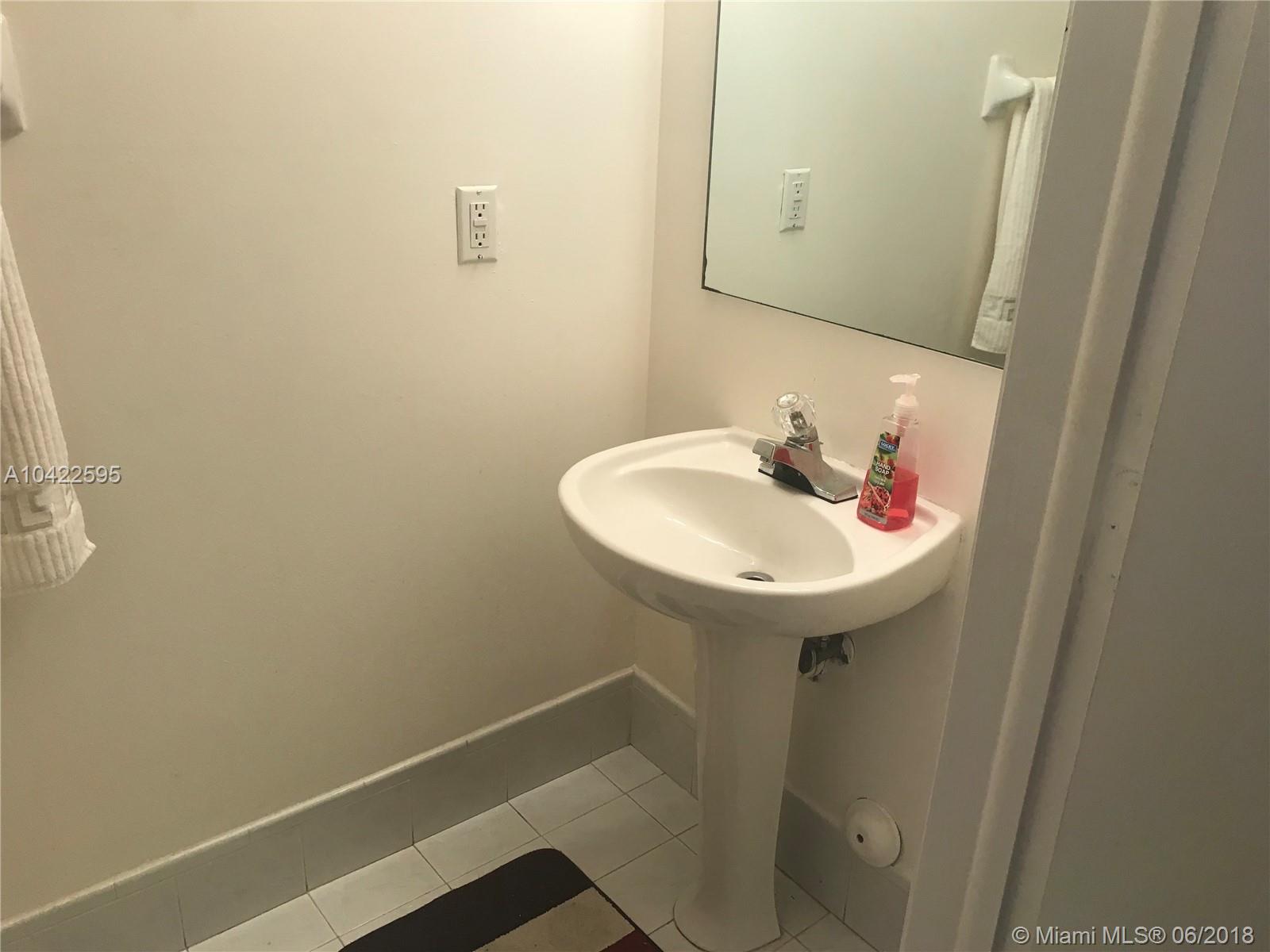 CARIBE LAKES PHASE II - Residential