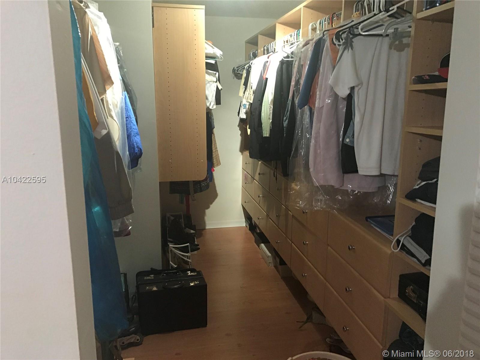 CARIBE LAKES PHASE II - Residential