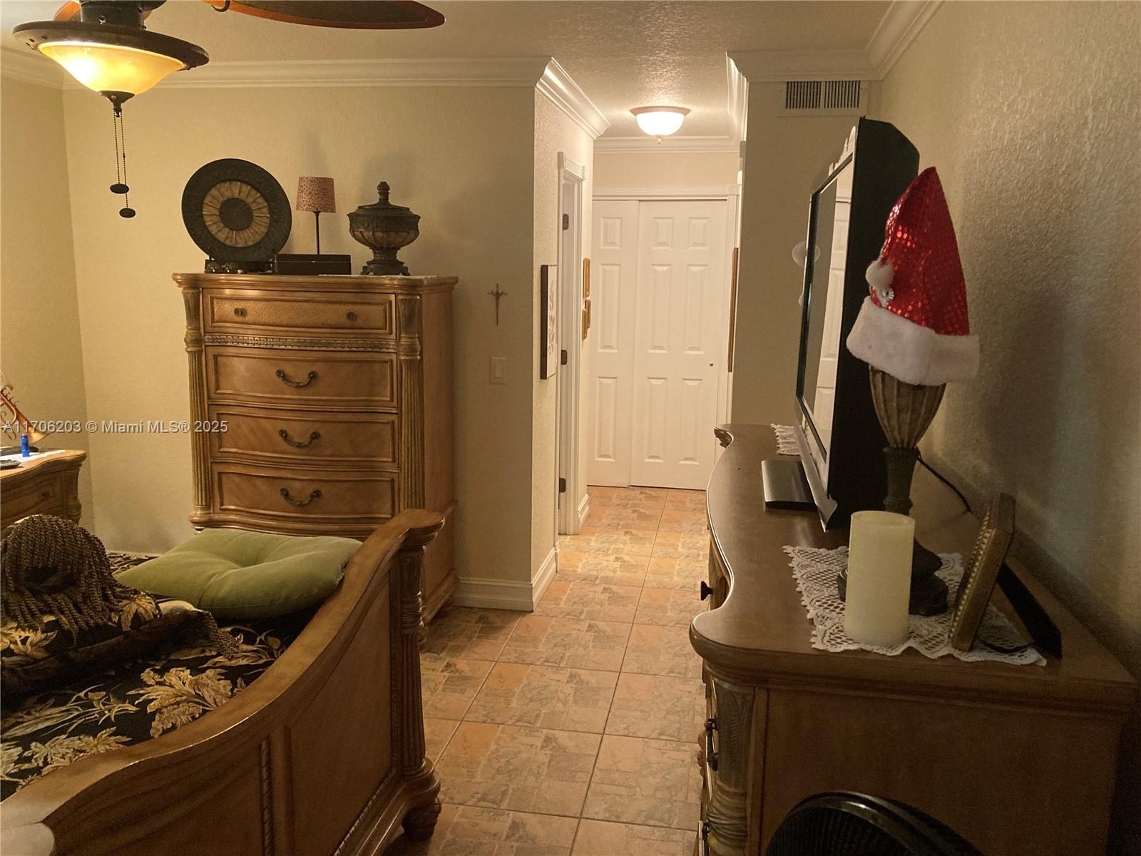 FAIRWAYS NORTH CO-OP - Residential