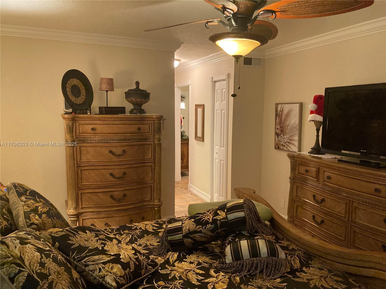 FAIRWAYS NORTH CO-OP - Residential