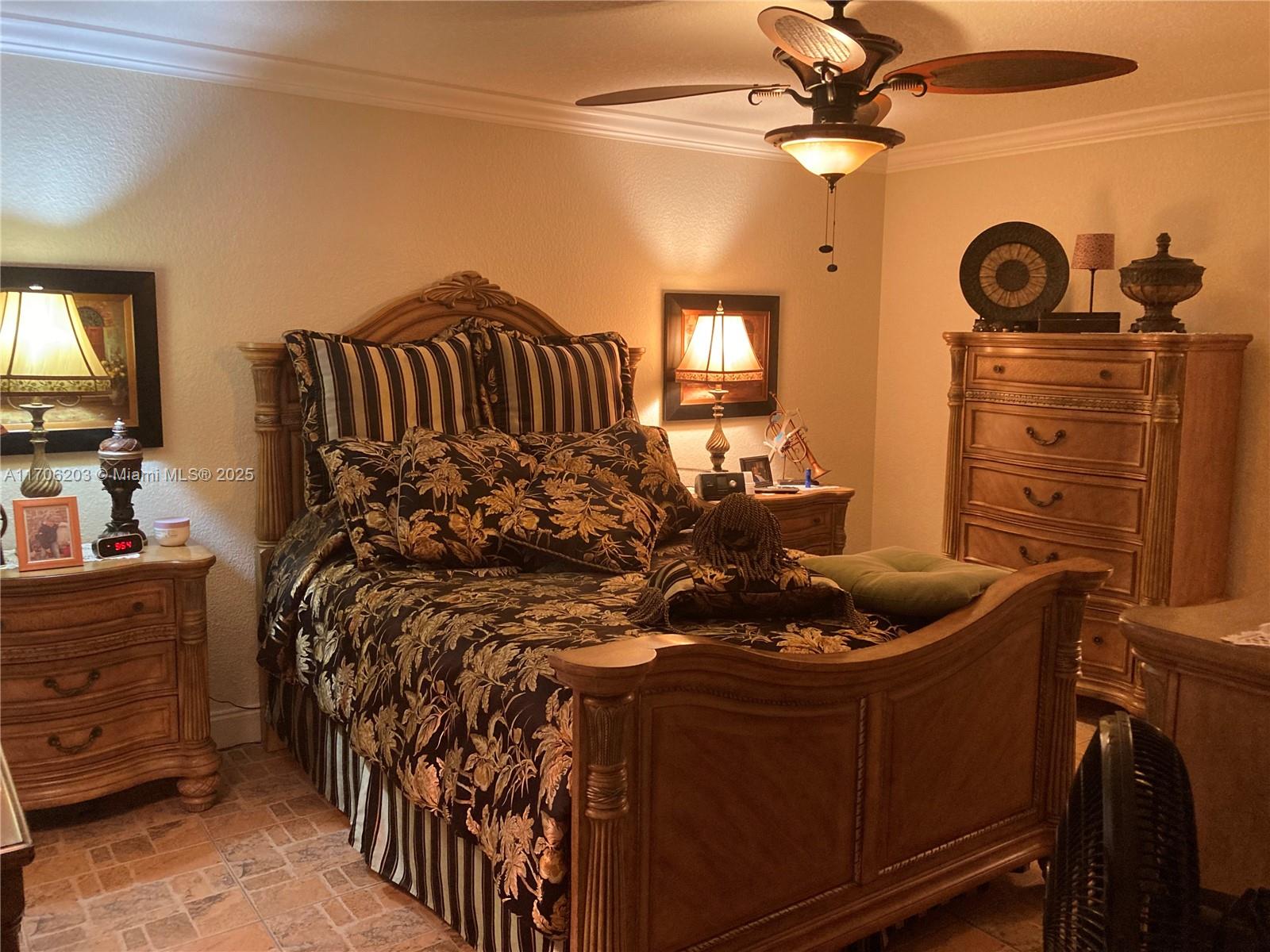 FAIRWAYS NORTH CO-OP - Residential