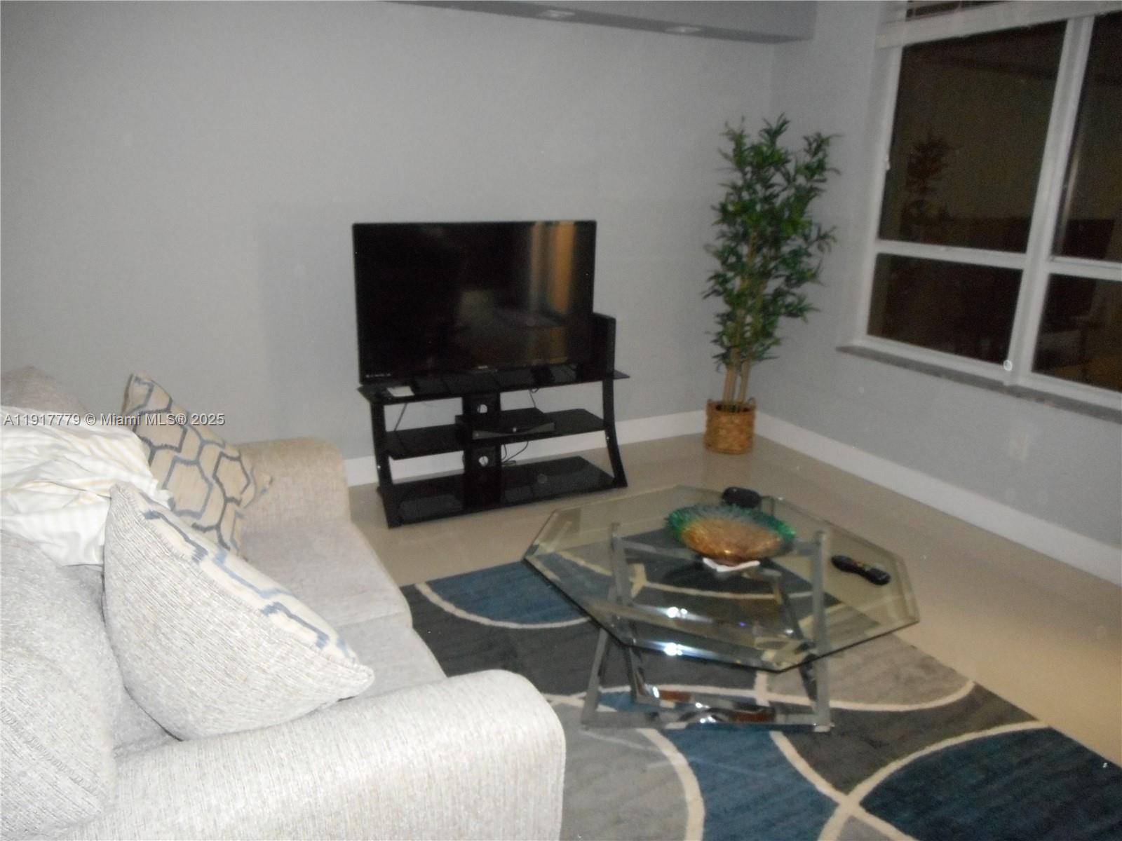 THE PLAZA OF BAL HARBOUR - Residential Lease