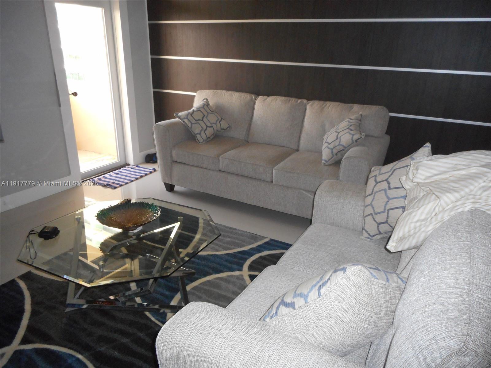 THE PLAZA OF BAL HARBOUR - Residential Lease