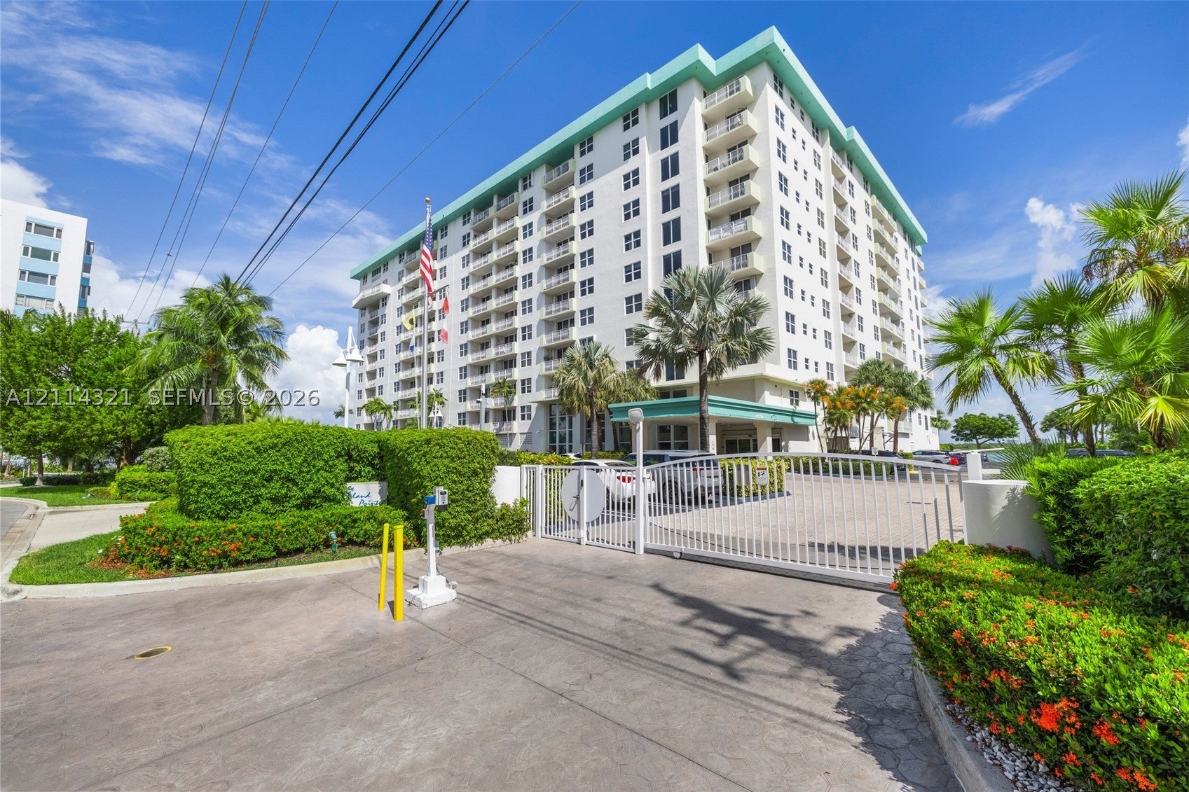 10350 W Bay Harbor Dr 9C