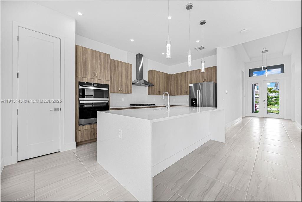 Solana Bay Avenir - Residential Lease