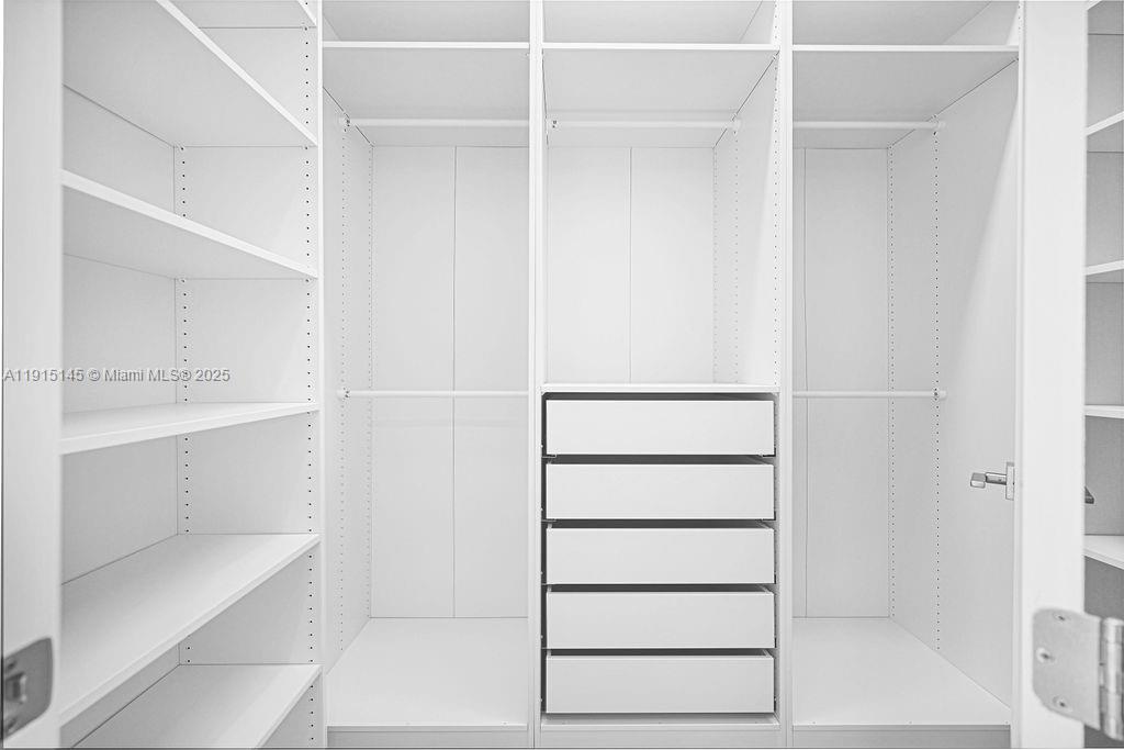 Solana Bay Avenir - Residential Lease