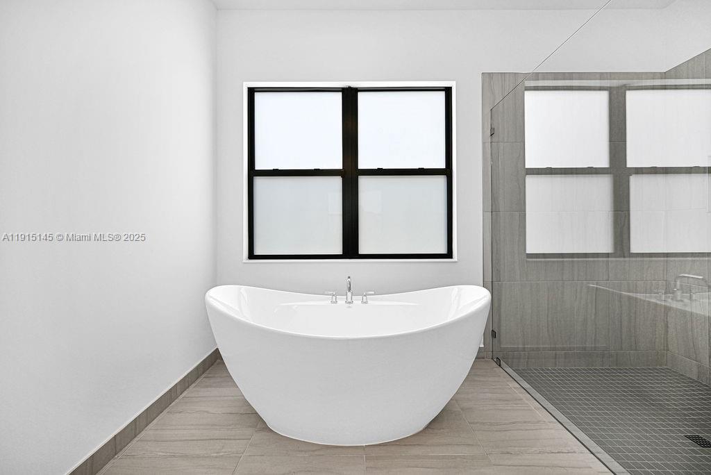 Solana Bay Avenir - Residential Lease