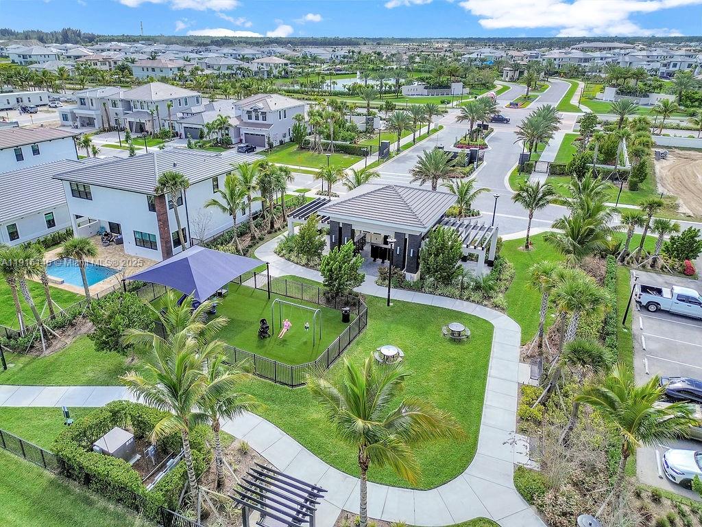 Solana Bay Avenir - Residential Lease