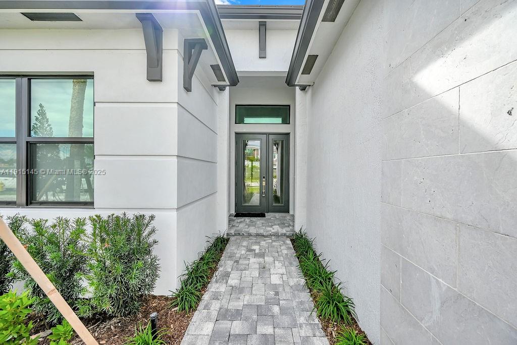 Solana Bay Avenir - Residential Lease