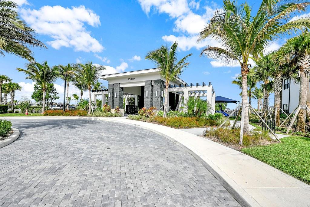 Solana Bay Avenir - Residential Lease