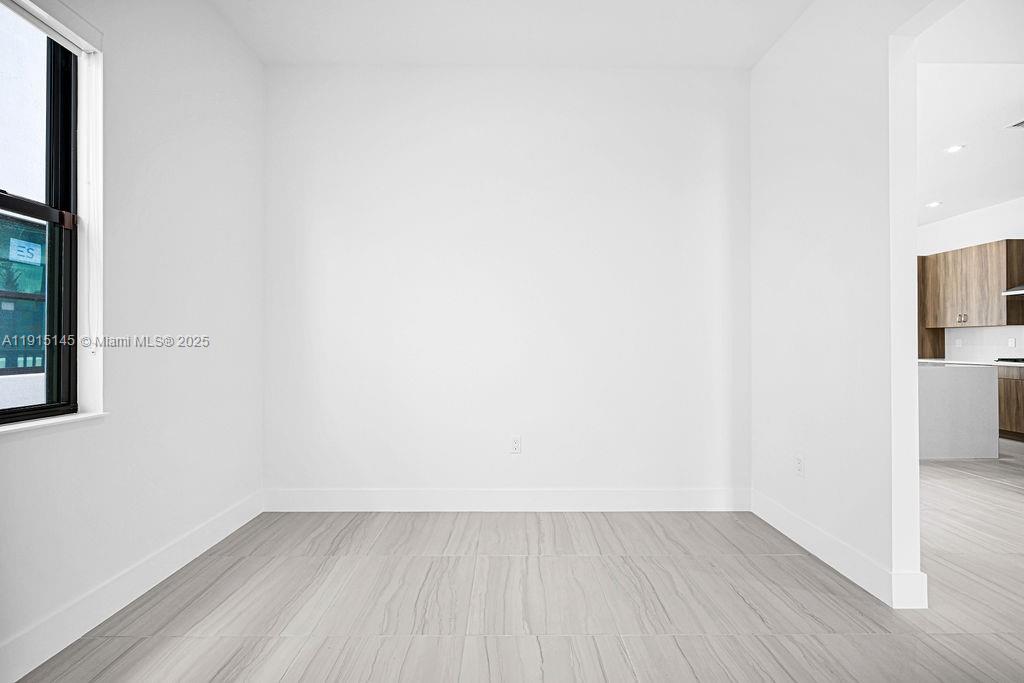 Solana Bay Avenir - Residential Lease