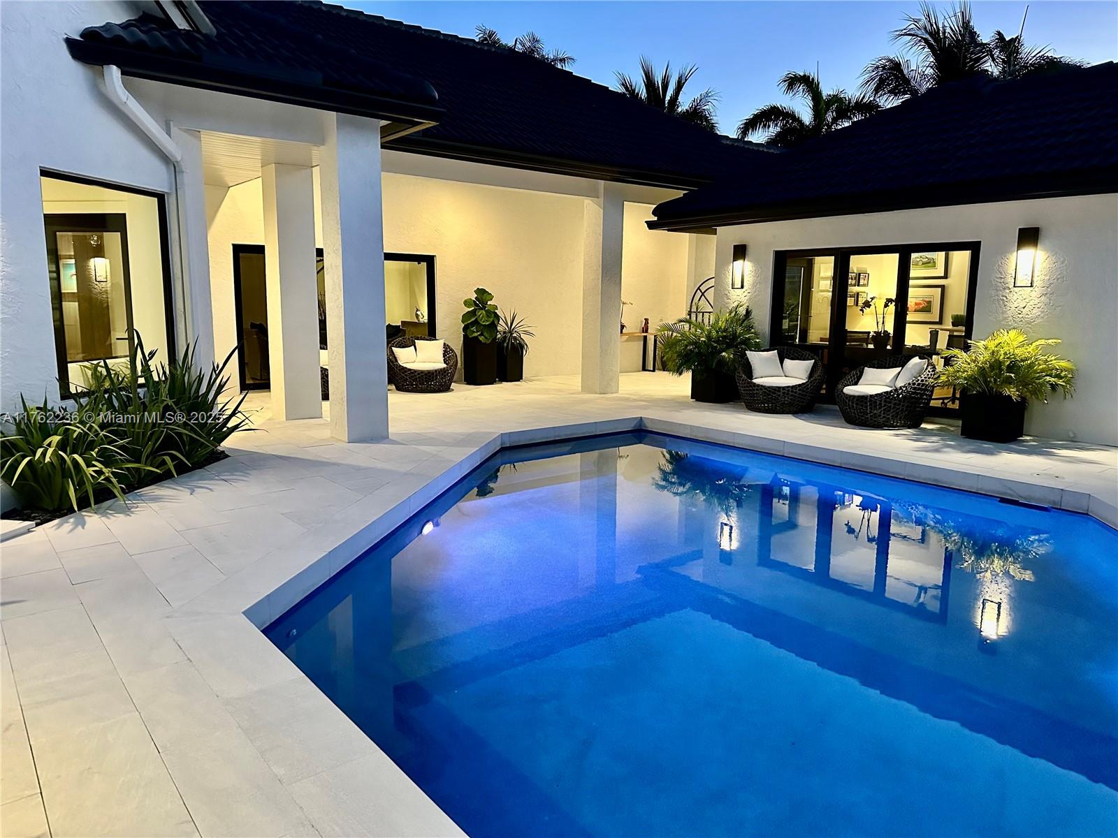 Property for Sale at 7987 Se Hempstead Cir, Hobe Sound, Martin County, Florida - Bedrooms: 3 
Bathrooms: 4  - $1,675,000