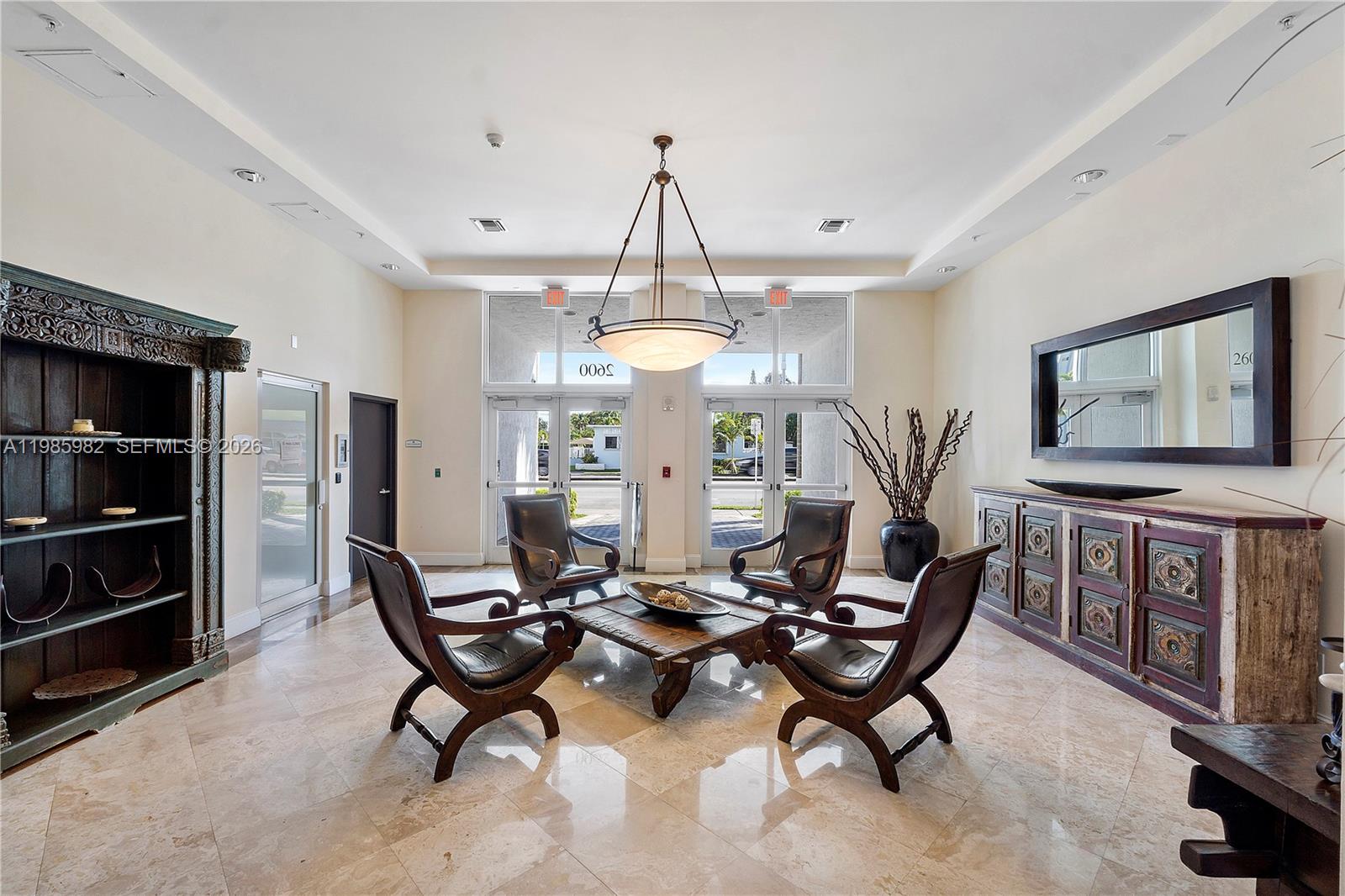 GATEWAY TO THE GROVE COND - Residential Lease