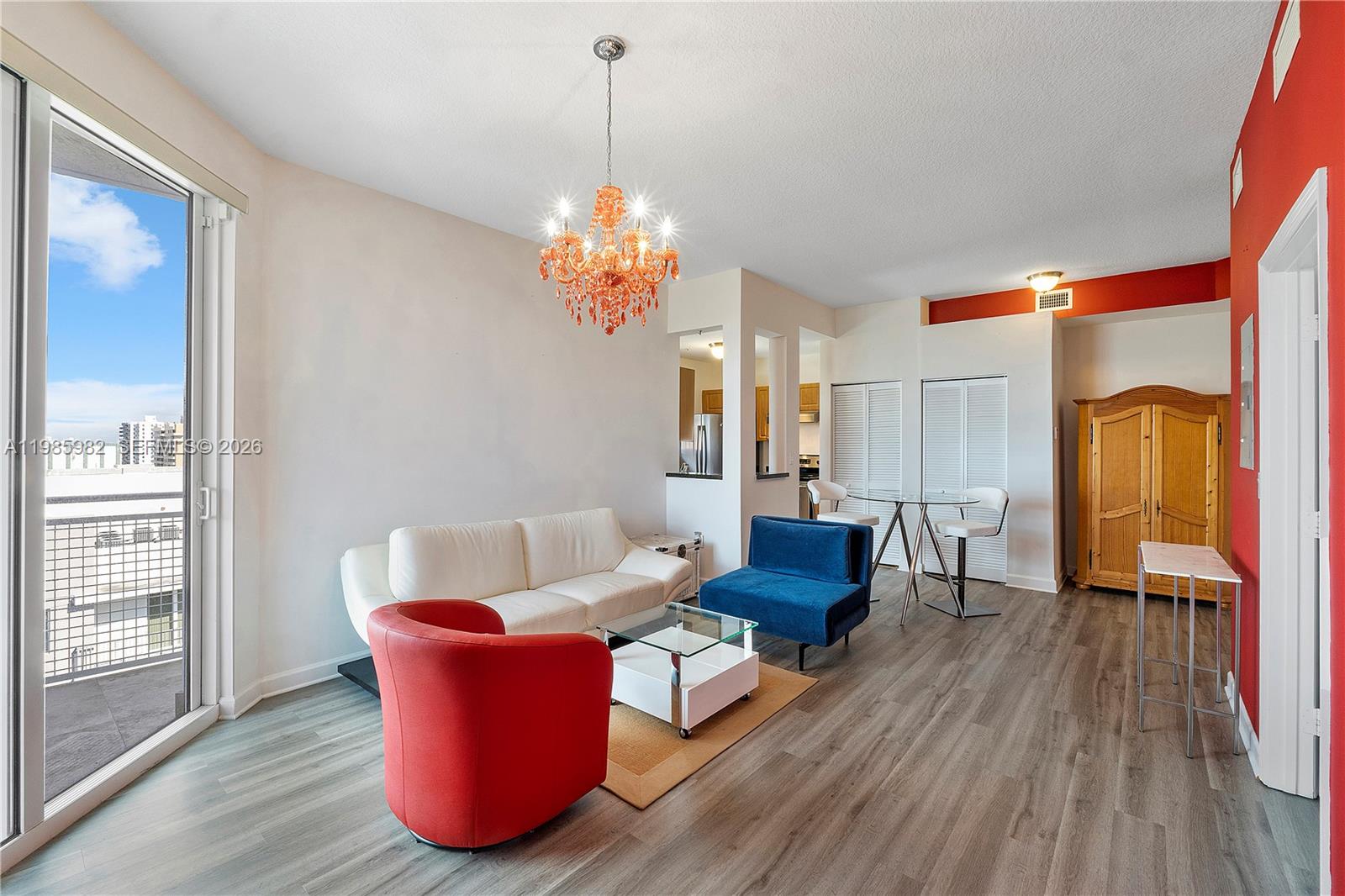 GATEWAY TO THE GROVE COND - Residential Lease