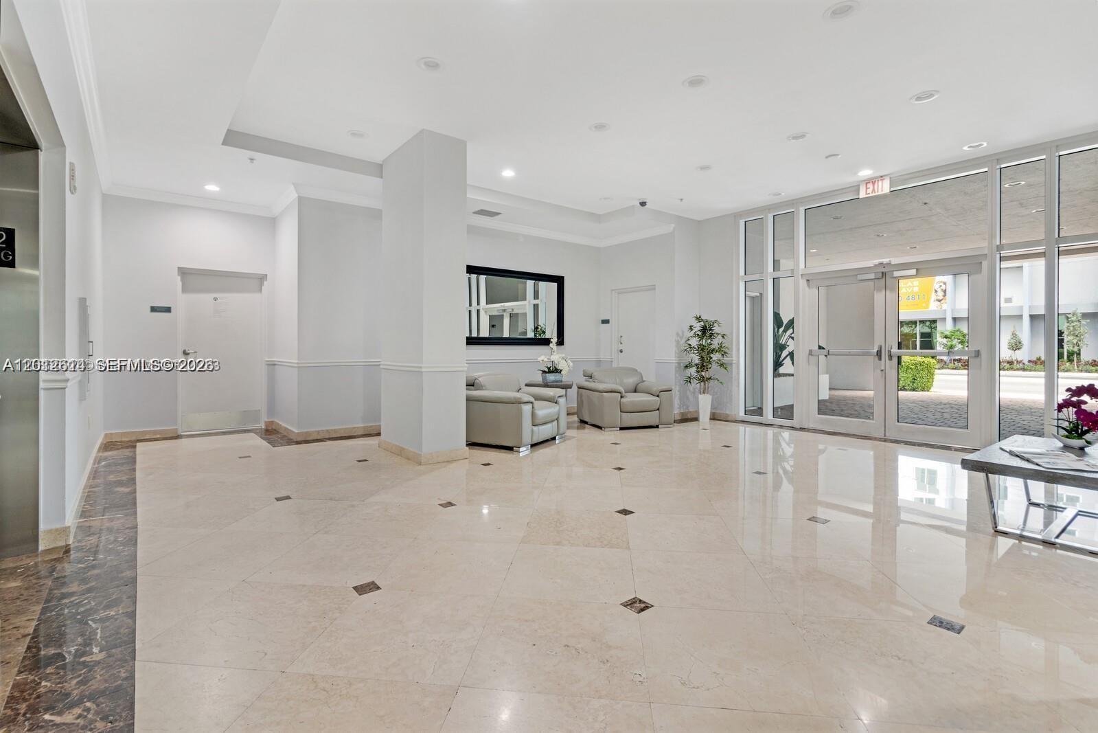 DOUGLAS PLACE CONDO - Residential Lease
