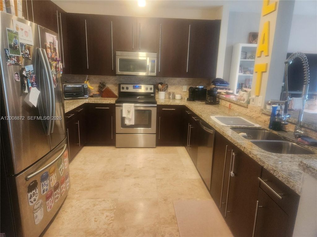 Photo of 13206 NW 7th Pl, Plantation, FL 33325 (MLS # A12008872)