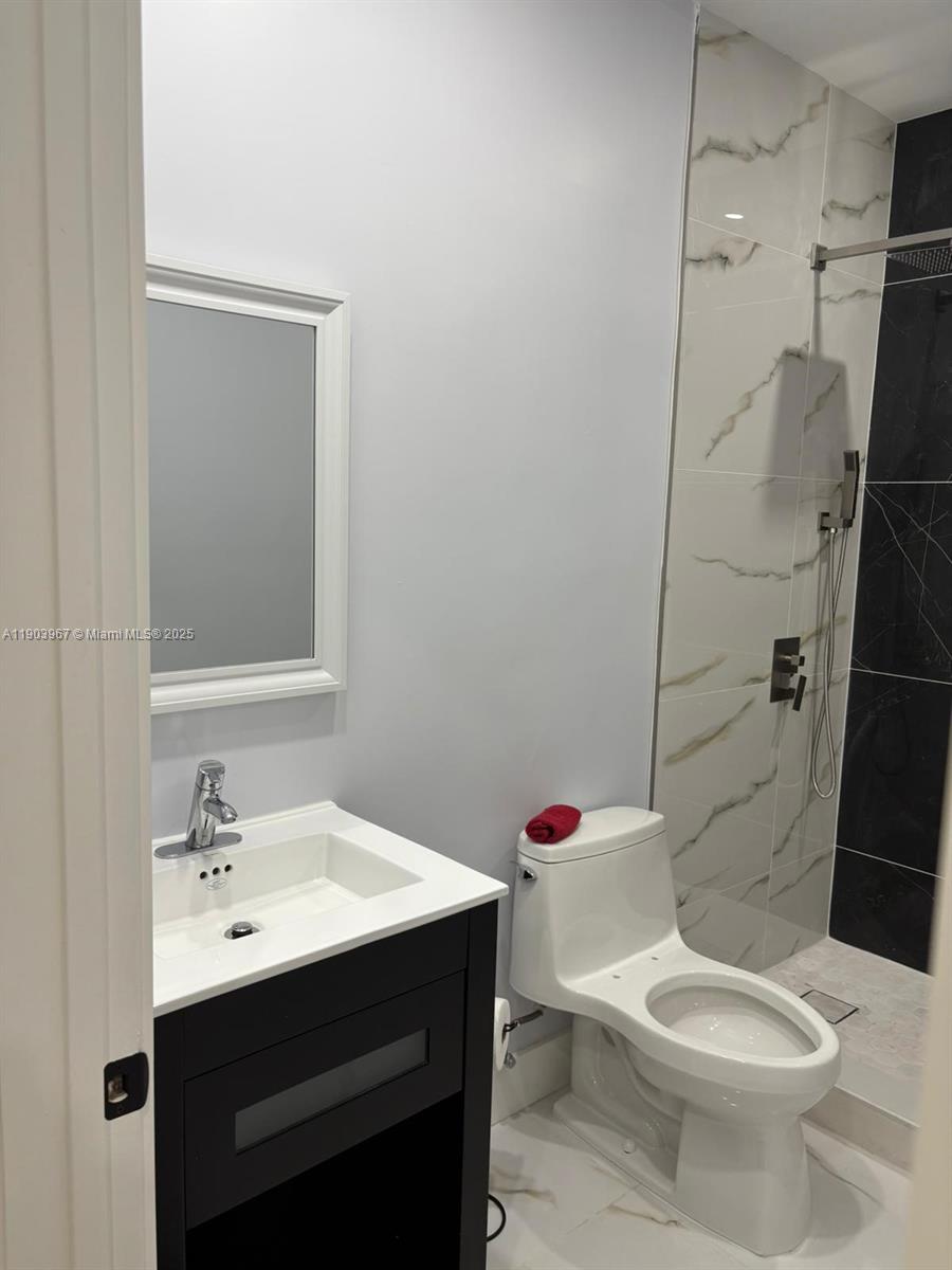 PICKET FENCES COUNTRY EST - Residential Lease