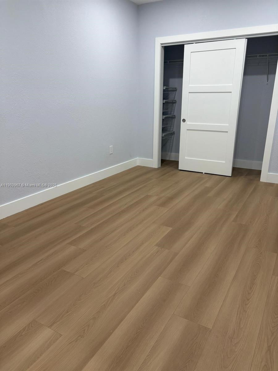 PICKET FENCES COUNTRY EST - Residential Lease