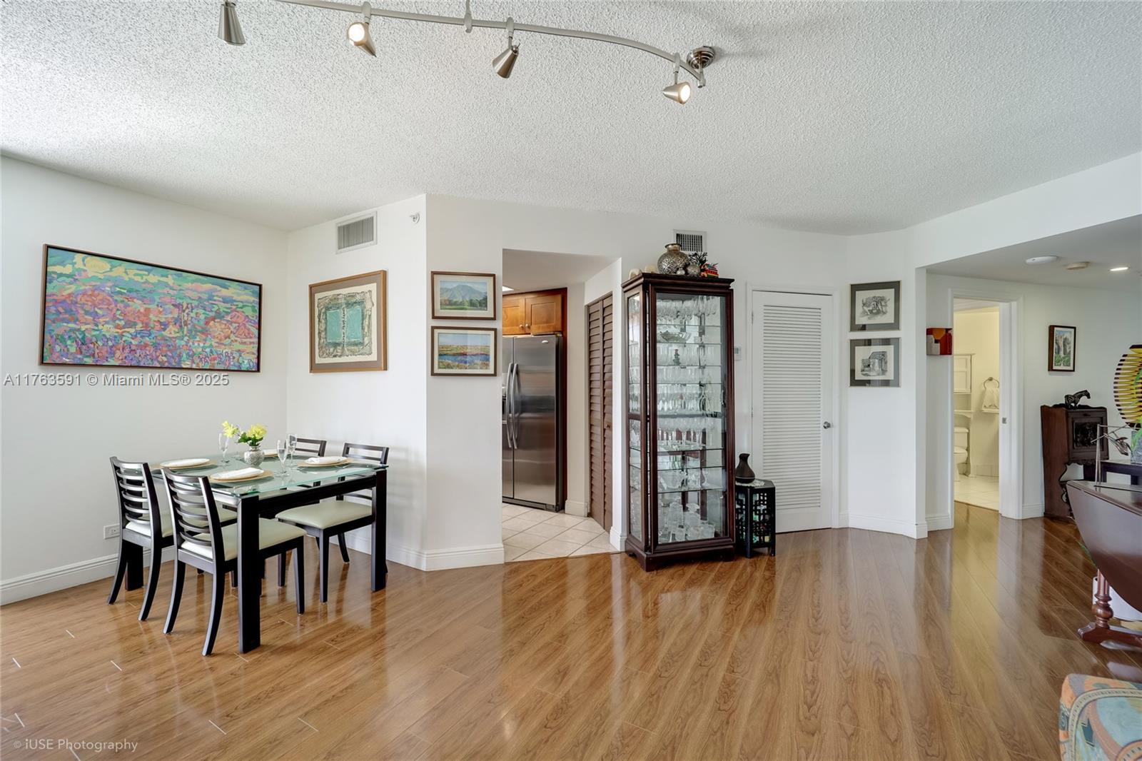 COURVOISIER COURTS CONDO - Residential