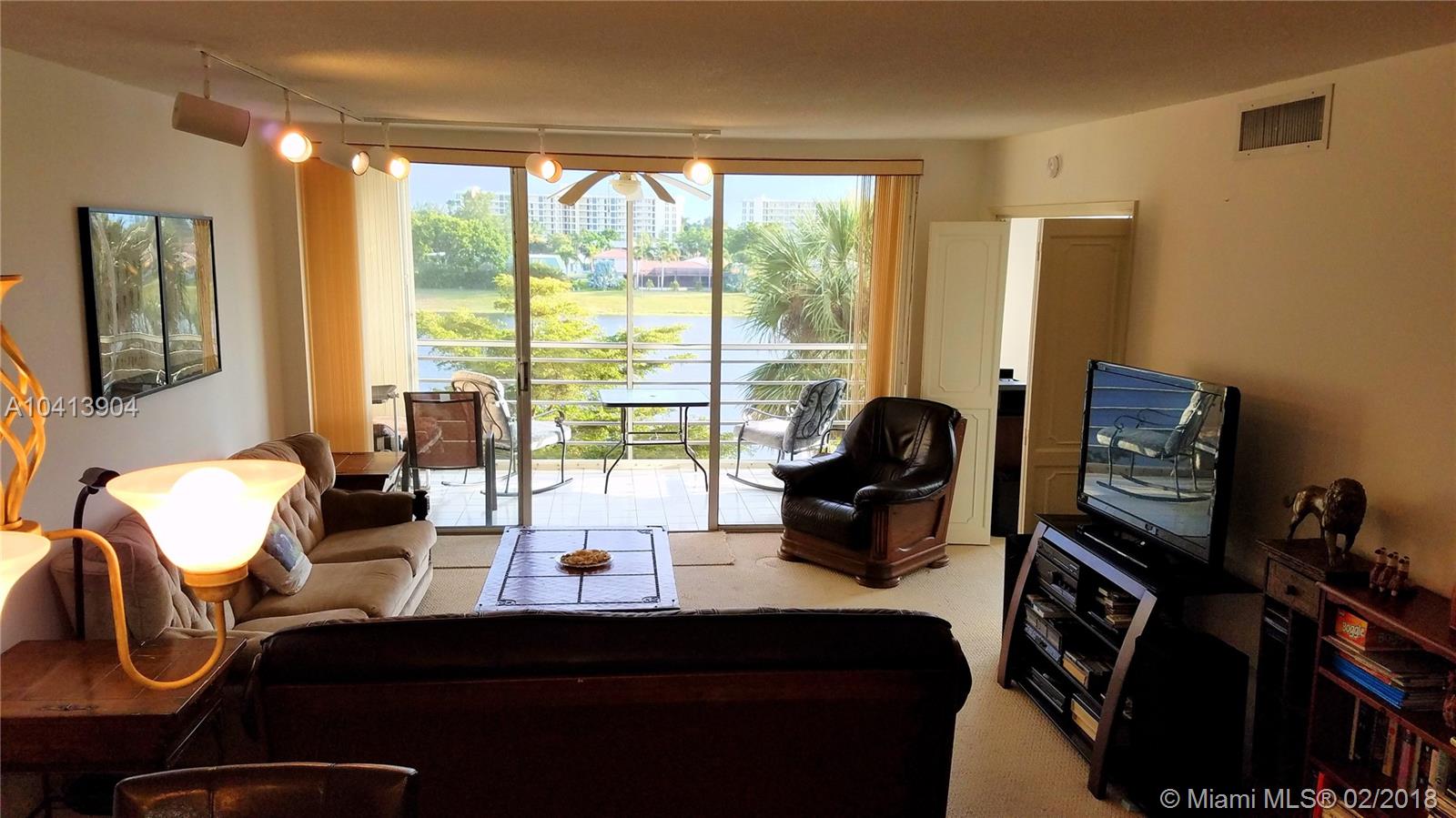 PALM-AIRE C C APTS 42 CON - Residential