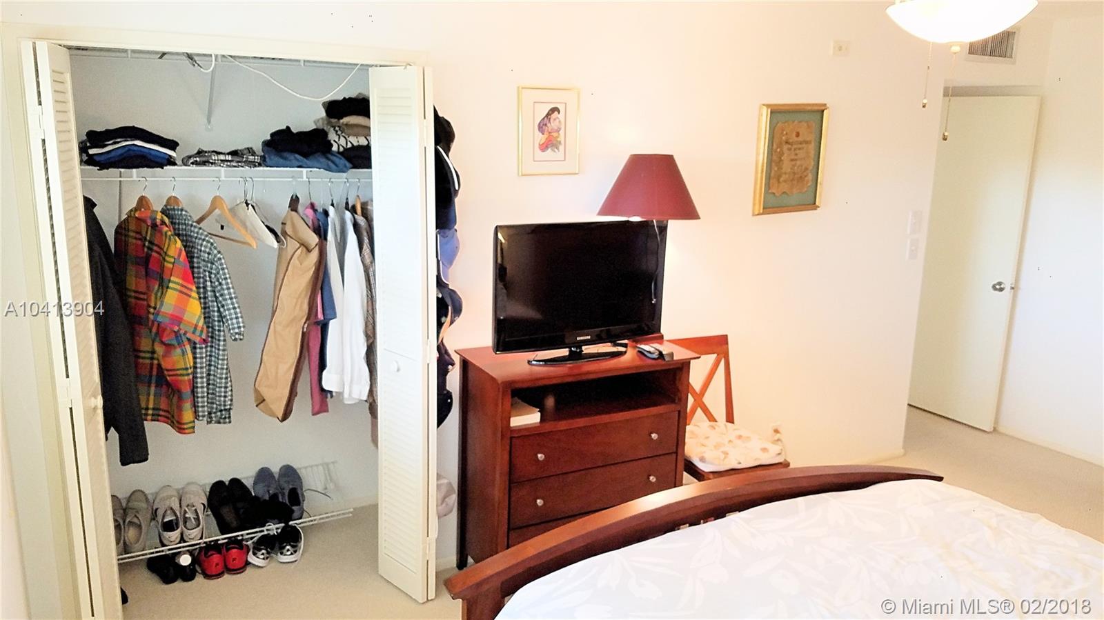 PALM-AIRE C C APTS 42 CON - Residential