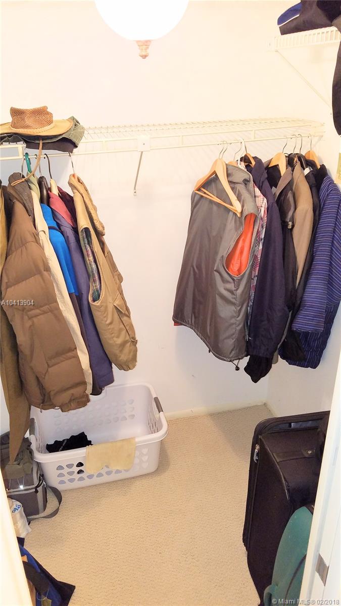 PALM-AIRE C C APTS 42 CON - Residential