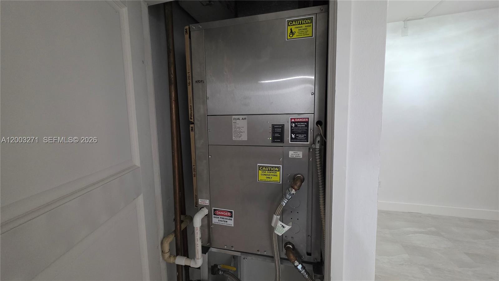 FLAMENCO CONDO TOWER I - Residential