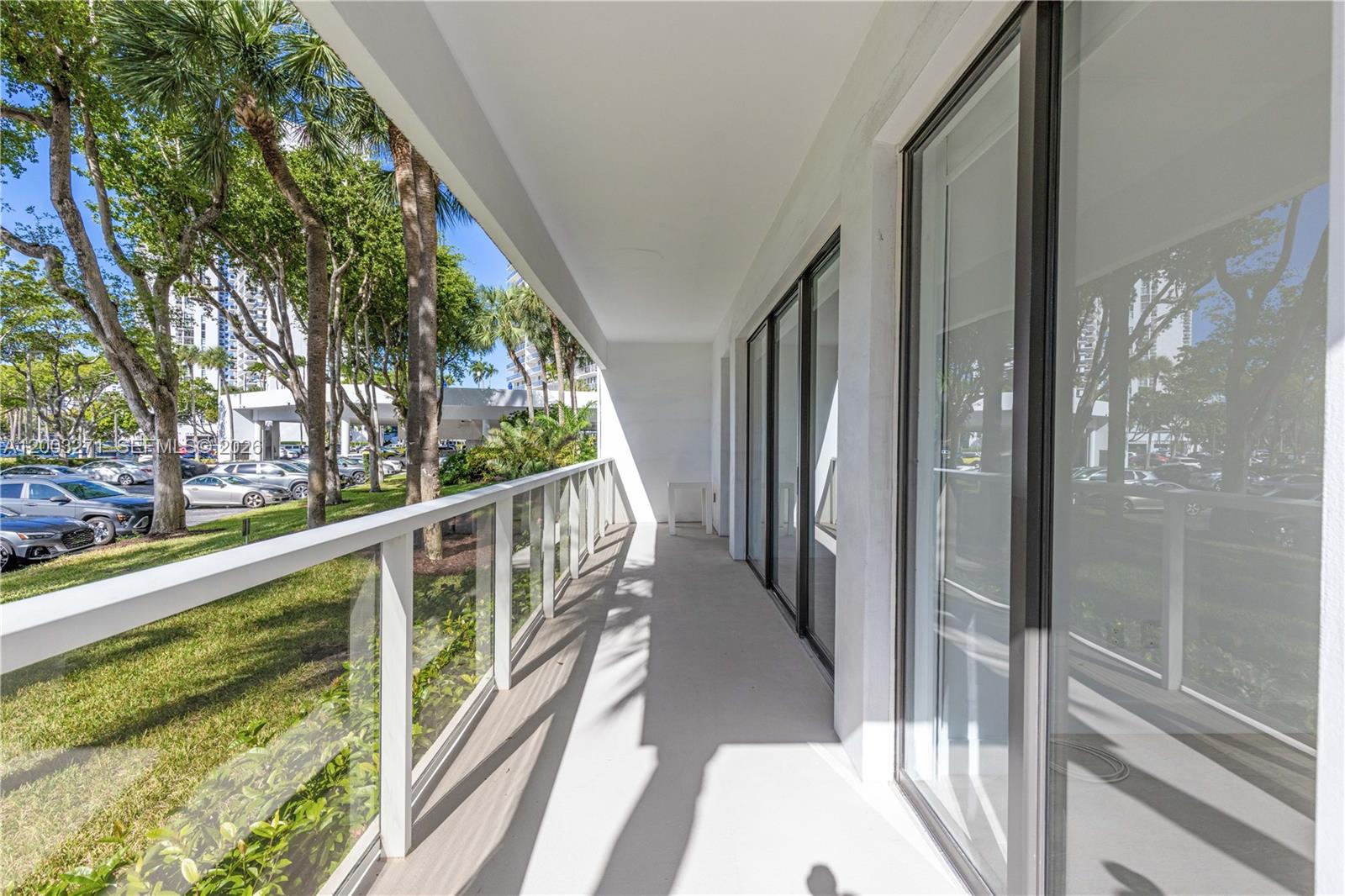 FLAMENCO CONDO TOWER I - Residential