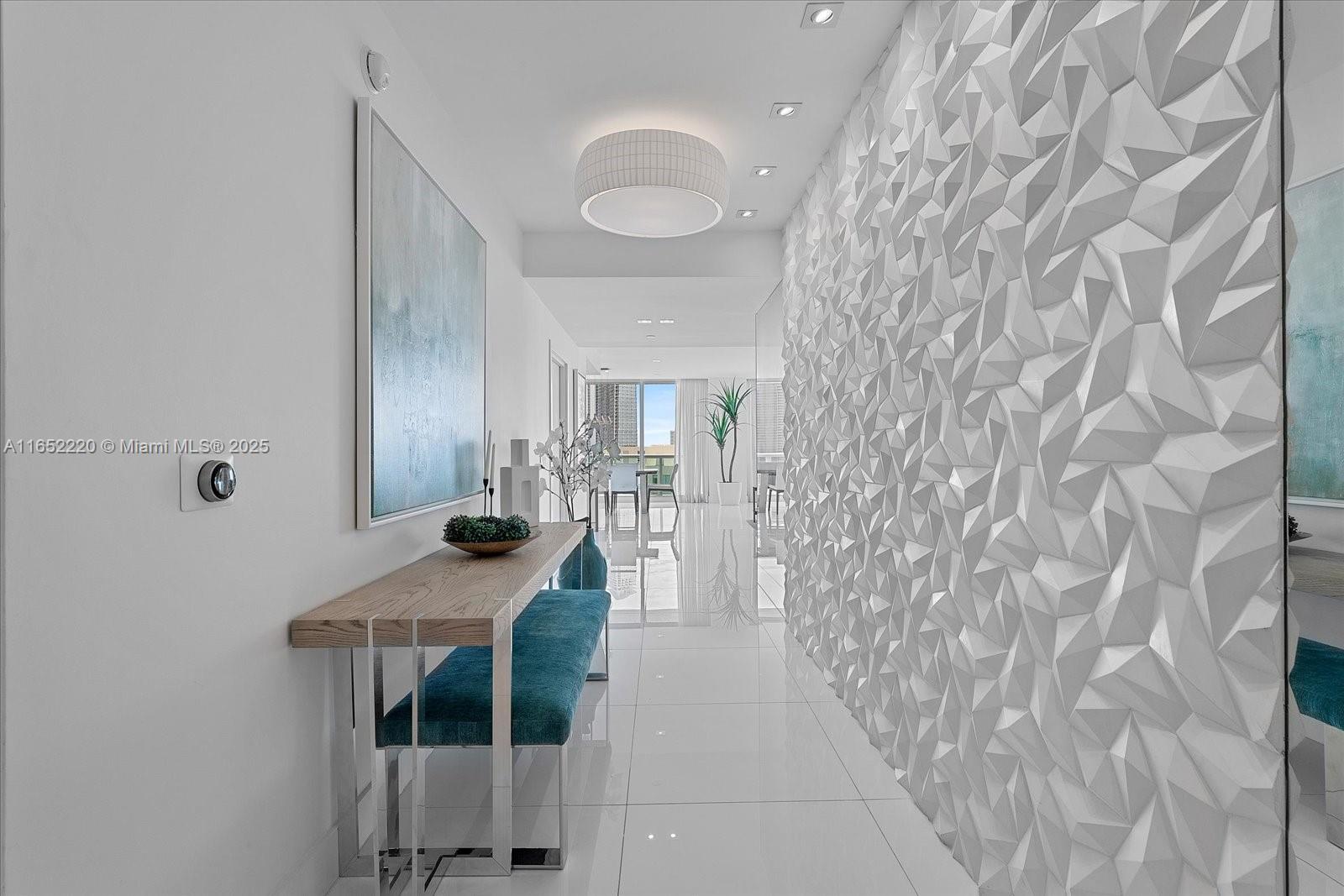 OCEANIA V CONDO - Residential