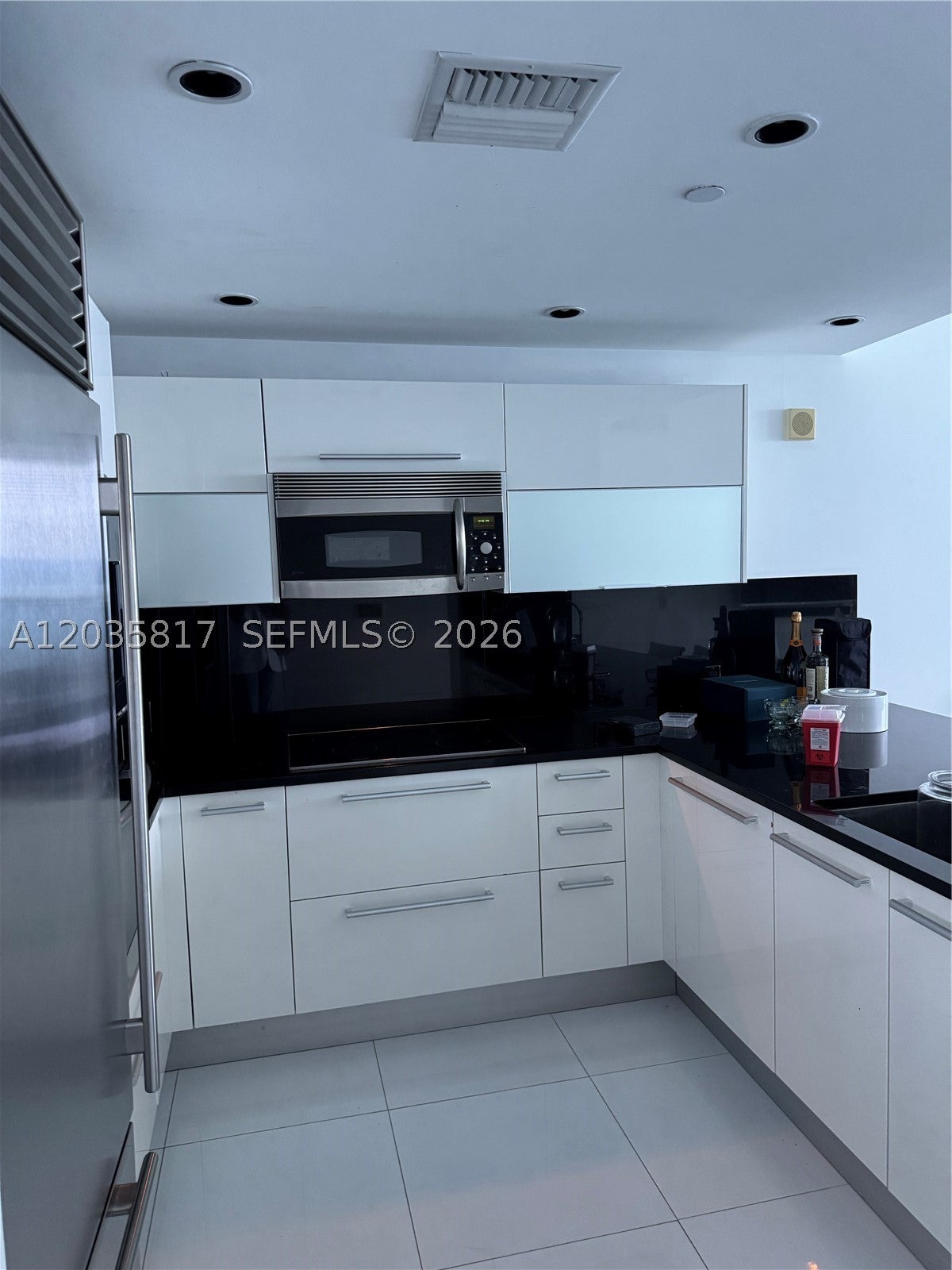 17121 Collins Ave 1906