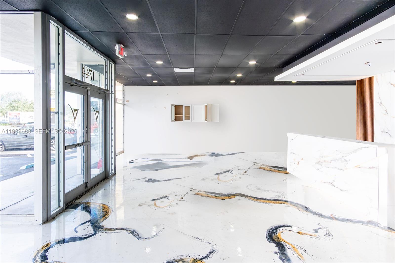 1744 E Commercial Blvd