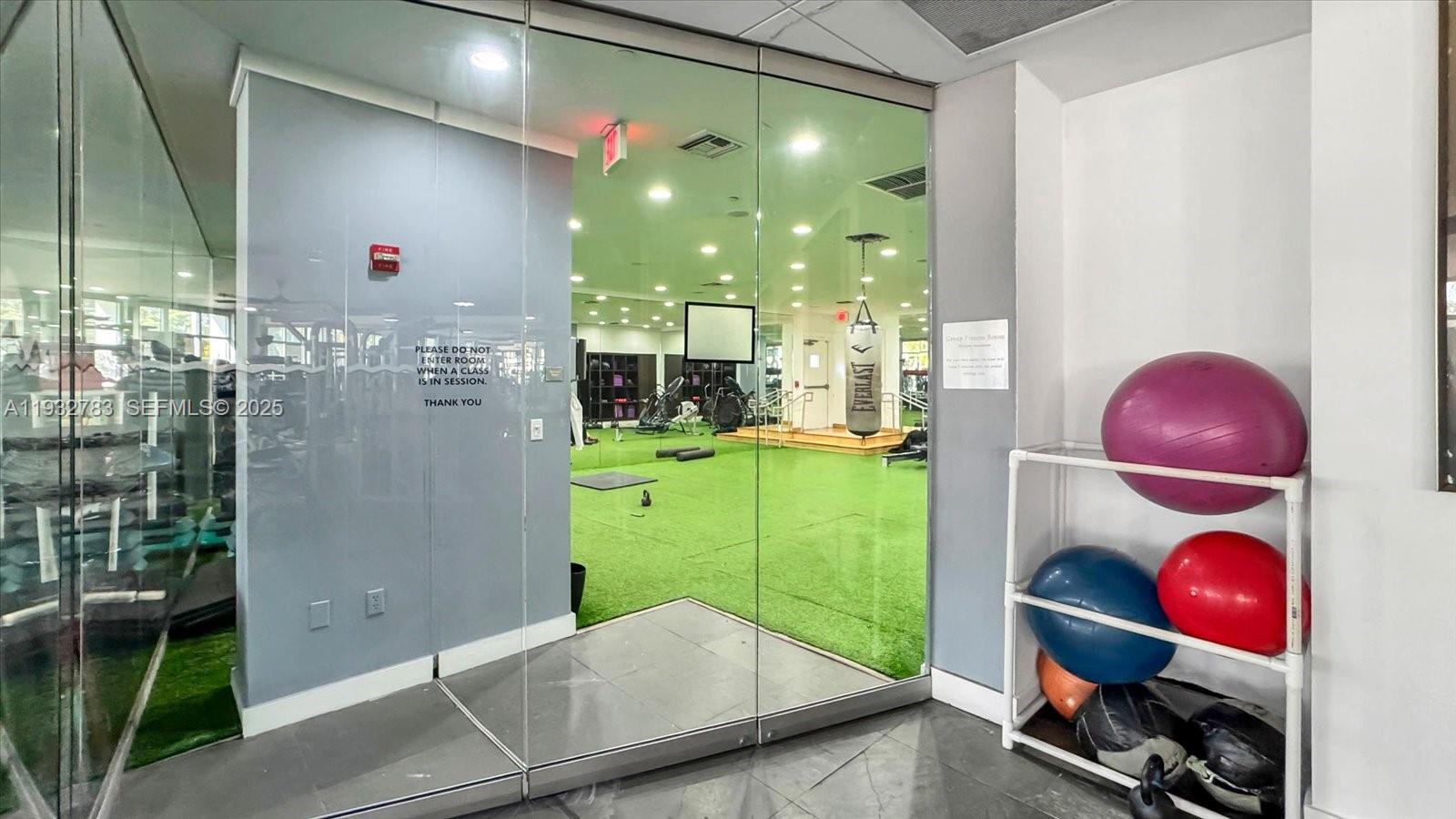 MIRADOR 1000 CONDO - Residential Lease