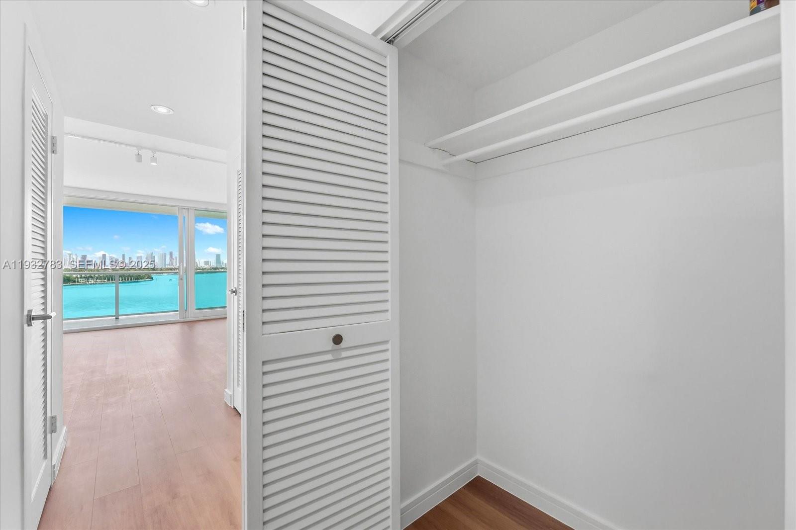 MIRADOR 1000 CONDO - Residential Lease