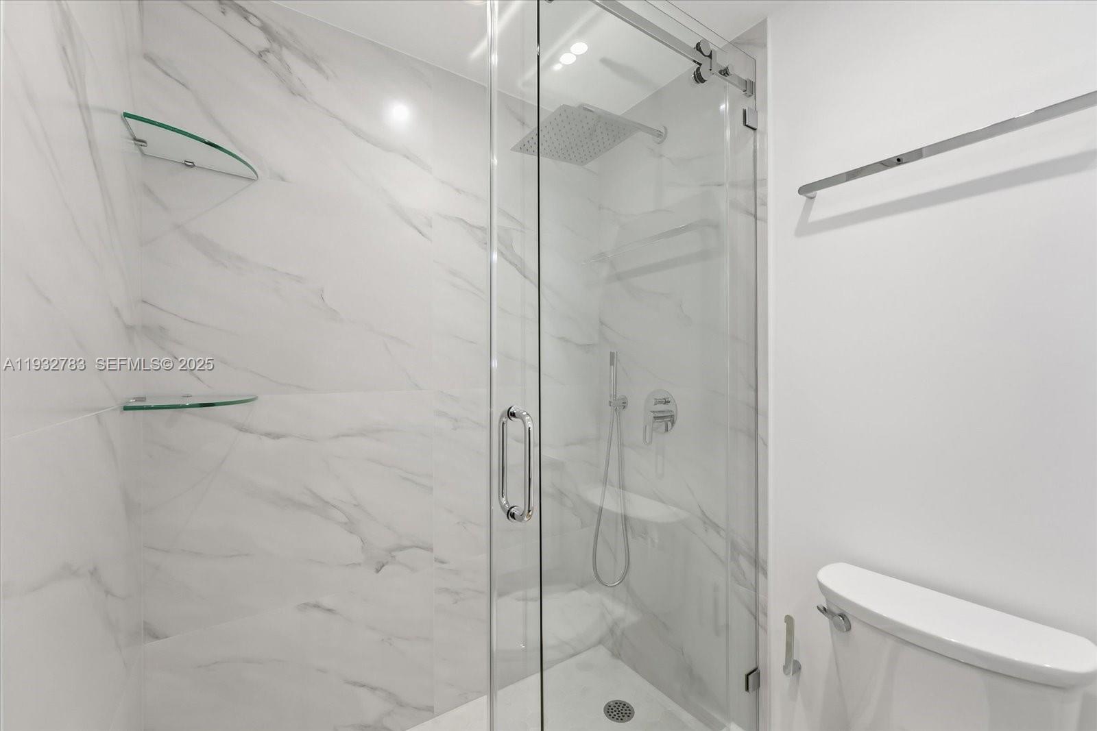 MIRADOR 1000 CONDO - Residential Lease