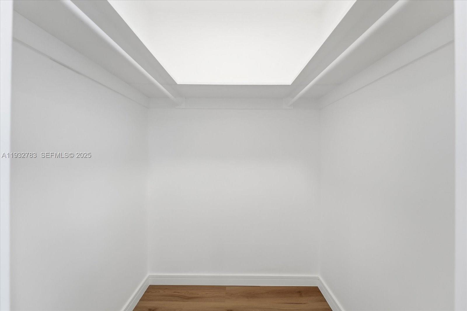 MIRADOR 1000 CONDO - Residential Lease