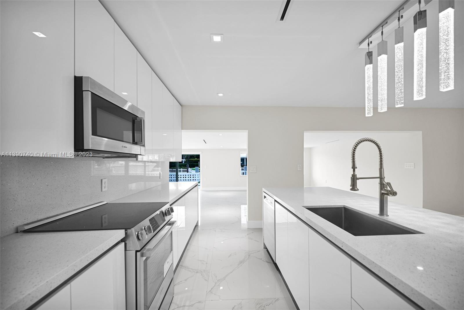 BAY CREST SEC 3 - Residential