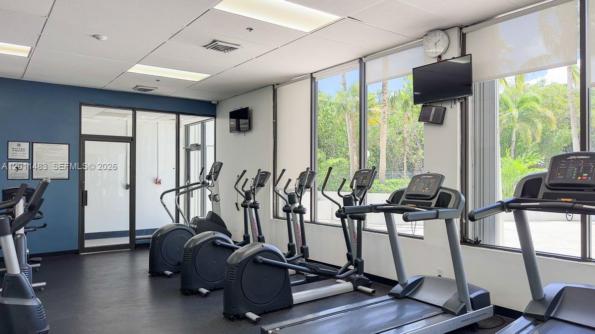 ARLEN HOUSE EAST CONDO - Residential