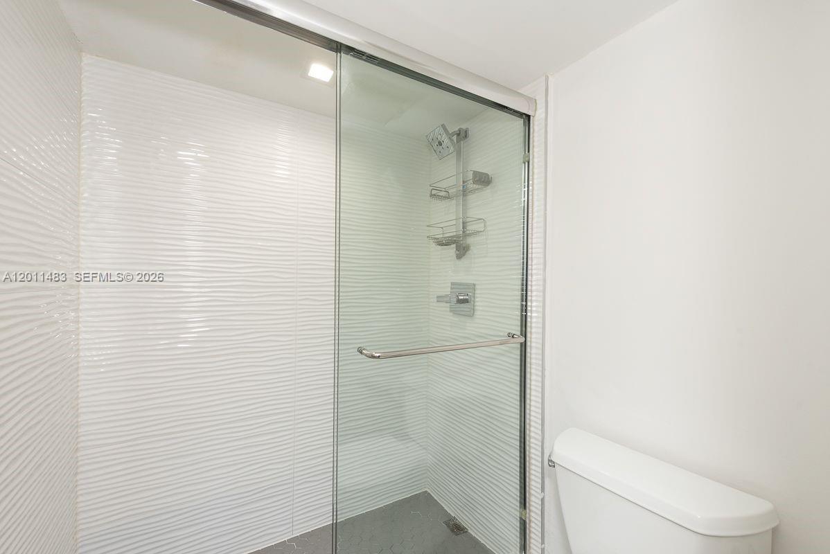 ARLEN HOUSE EAST CONDO - Residential